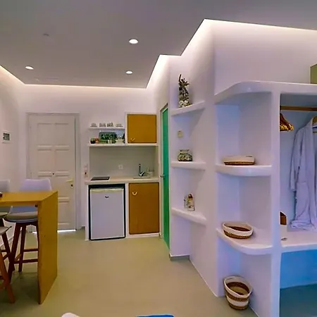 Coralli 4* Naxos City